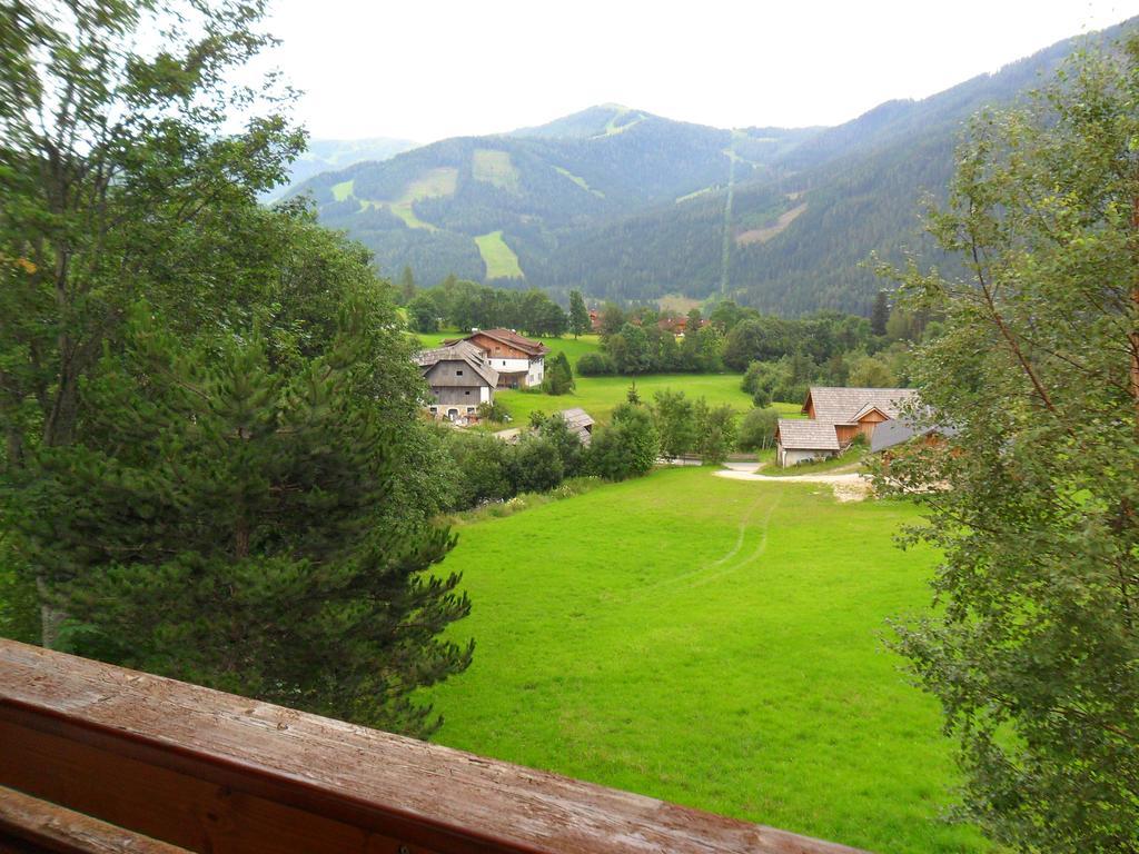 Ferienhaus Sara Бад Клайнкирххайм Екстериор снимка